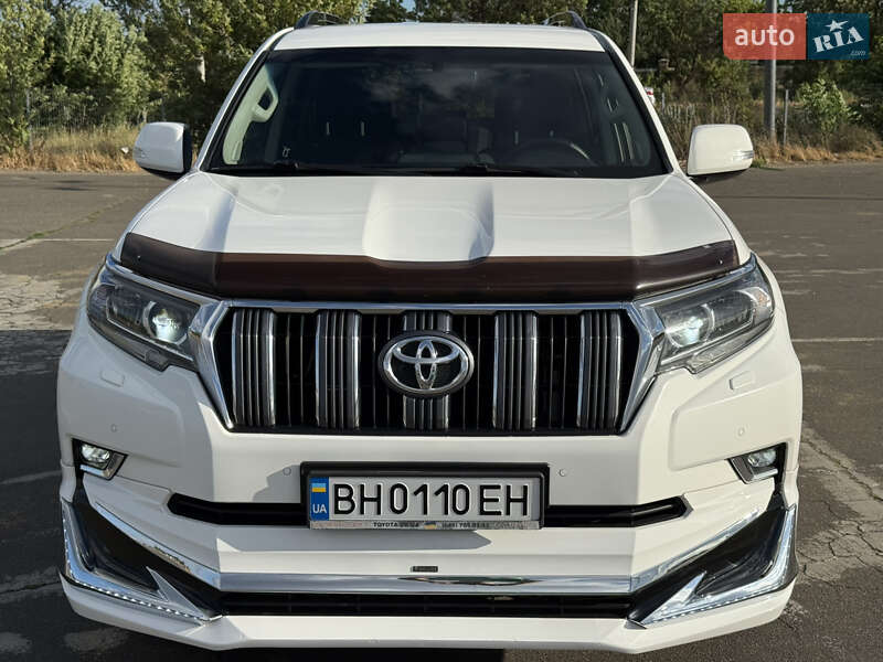 Toyota Land Cruiser Prado 2019