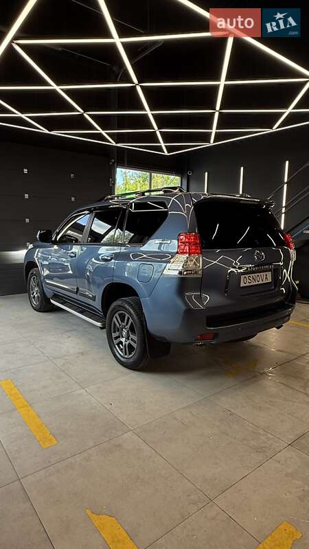 Позашляховик / Кросовер Toyota Land Cruiser Prado 2012 в Києві фото 4 Позашляховик / Кросовер Toyota Land Cruiser Prado 2012 в Києві