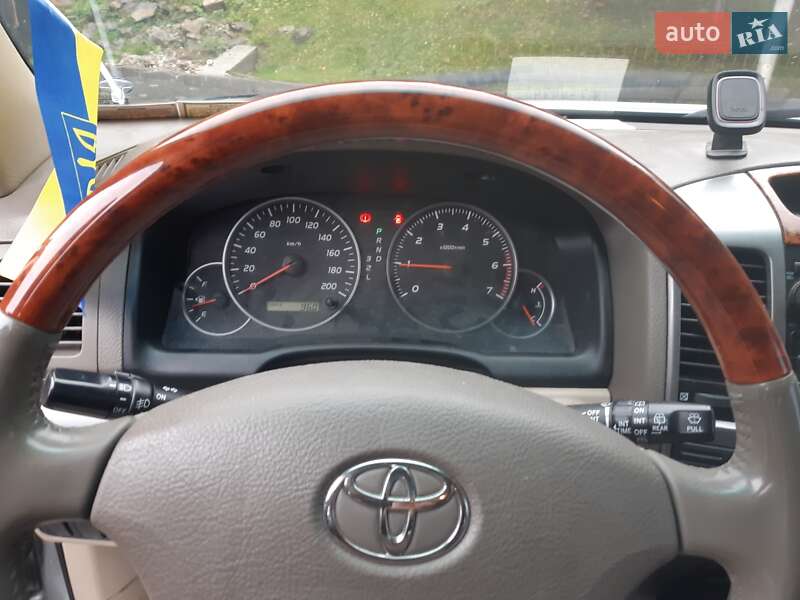 Внедорожник / Кроссовер Toyota Land Cruiser Prado 2008 в Яремче