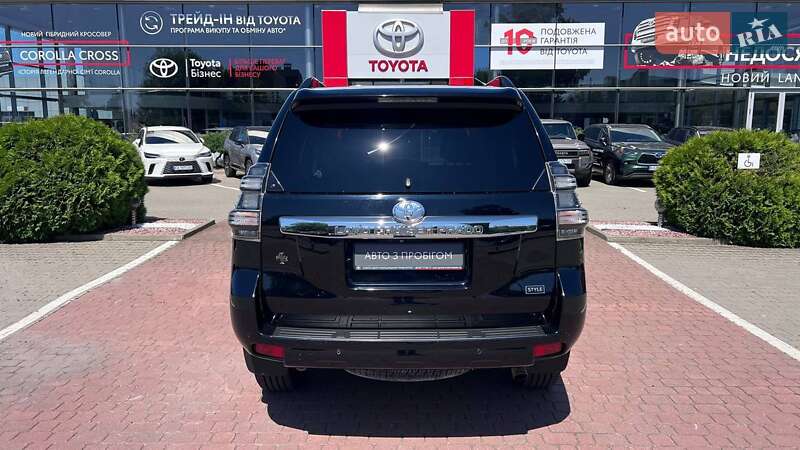 Внедорожник / Кроссовер Toyota Land Cruiser Prado 2016 в Хмельницком