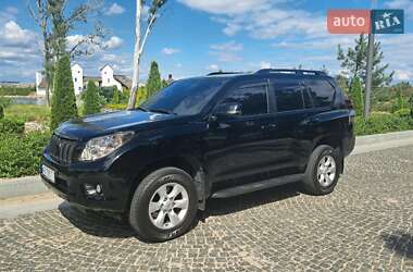 Внедорожник / Кроссовер Toyota Land Cruiser Prado 2013 в Днепре