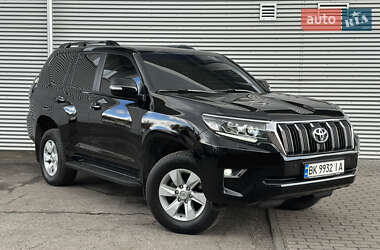 Позашляховик / Кросовер Toyota Land Cruiser Prado 2019 в Рівному