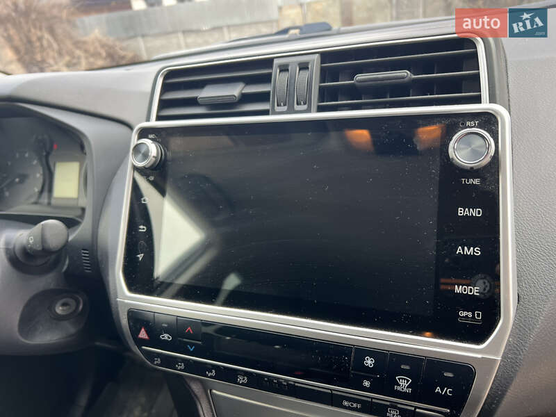 Внедорожник / Кроссовер Toyota Land Cruiser Prado 2019 в Днепре фото 15 Внедорожник / Кроссовер Toyota Land Cruiser Prado 2019 в Днепре