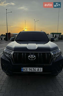 Внедорожник / Кроссовер Toyota Land Cruiser Prado 2021 в Днепре