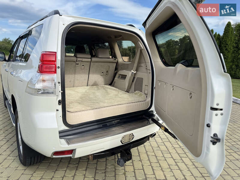 Внедорожник / Кроссовер Toyota Land Cruiser Prado 2010 в Одессе