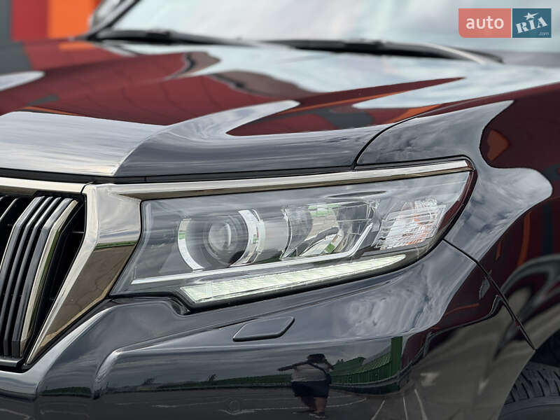 Внедорожник / Кроссовер Toyota Land Cruiser Prado 2021 в Киеве