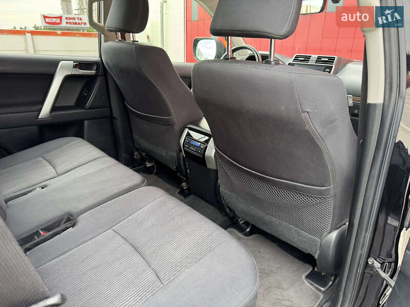 Внедорожник / Кроссовер Toyota Land Cruiser Prado 2021 в Киеве