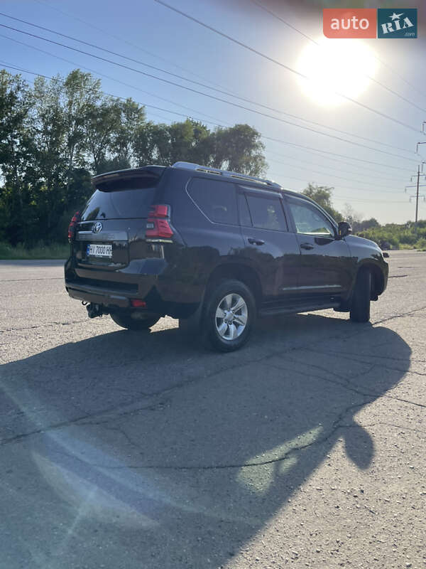 Внедорожник / Кроссовер Toyota Land Cruiser Prado 2019 в Полтаве