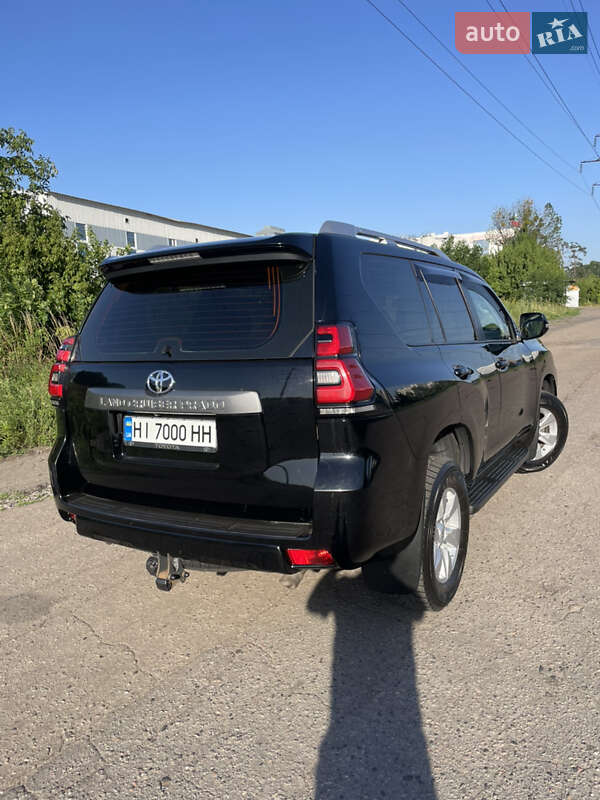 Внедорожник / Кроссовер Toyota Land Cruiser Prado 2019 в Полтаве