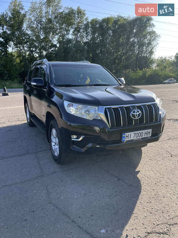Внедорожник / Кроссовер Toyota Land Cruiser Prado 2019 в Полтаве
