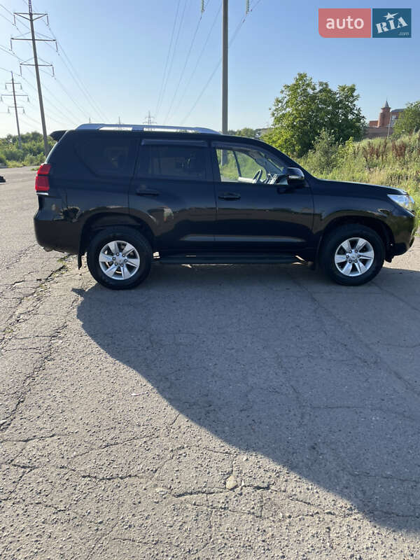 Внедорожник / Кроссовер Toyota Land Cruiser Prado 2019 в Полтаве