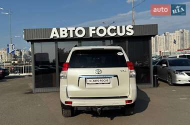 Позашляховик / Кросовер Toyota Land Cruiser Prado 2009 в 