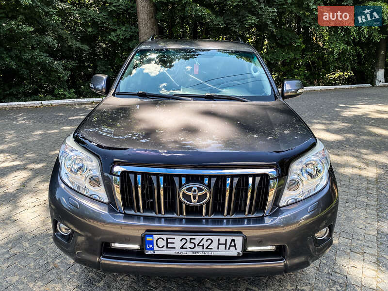 Внедорожник / Кроссовер Toyota Land Cruiser Prado 2011 в Черновцах