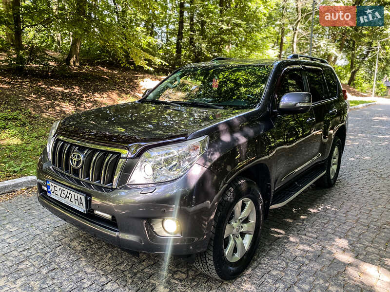 Внедорожник / Кроссовер Toyota Land Cruiser Prado 2011 в Черновцах