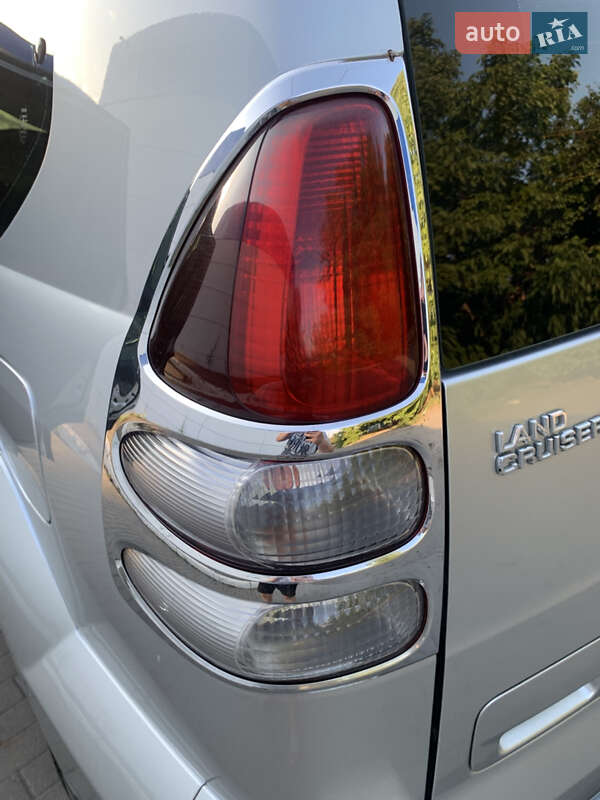 Внедорожник / Кроссовер Toyota Land Cruiser Prado 2007 в Днепре