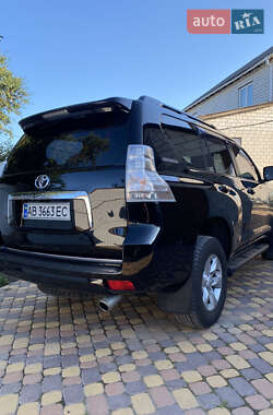 Внедорожник / Кроссовер Toyota Land Cruiser Prado 2012 в 