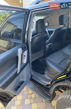Внедорожник / Кроссовер Toyota Land Cruiser Prado 2012 в 
