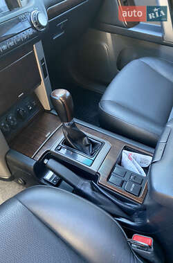 Внедорожник / Кроссовер Toyota Land Cruiser Prado 2012 в 