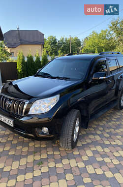 Внедорожник / Кроссовер Toyota Land Cruiser Prado 2012 в 