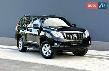 Позашляховик / Кросовер Toyota Land Cruiser Prado 2011 в Києві