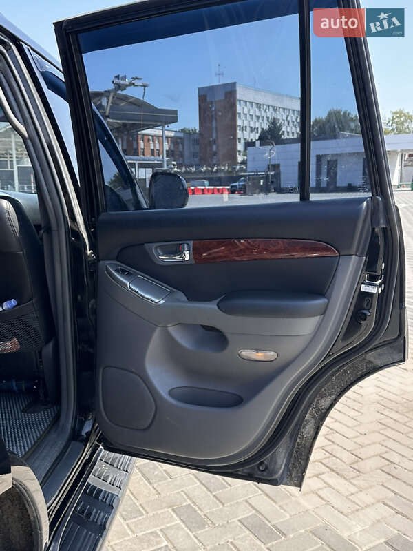 Внедорожник / Кроссовер Toyota Land Cruiser Prado 2006 в Полтаве