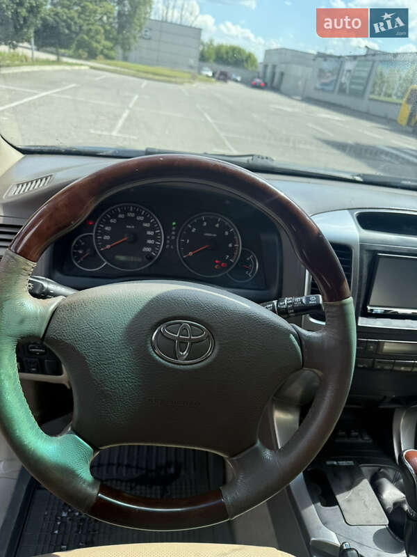 Внедорожник / Кроссовер Toyota Land Cruiser Prado 2006 в Киеве фото 15 Внедорожник / Кроссовер Toyota Land Cruiser Prado 2006 в Киеве
