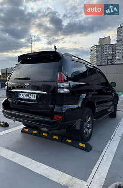 Позашляховик / Кросовер Toyota Land Cruiser Prado 2006 в 