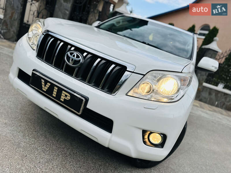 Позашляховик / Кросовер Toyota Land Cruiser Prado 2012 в Нижній Апші