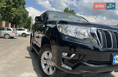 Позашляховик / Кросовер Toyota Land Cruiser Prado 2019 в Кропивницькому