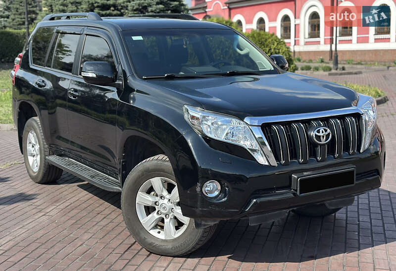 Внедорожник / Кроссовер Toyota Land Cruiser Prado 2017 в Днепре