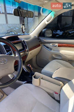 Внедорожник / Кроссовер Toyota Land Cruiser Prado 2006 в 
