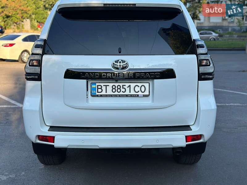 Внедорожник / Кроссовер Toyota Land Cruiser Prado 2021 в Днепре