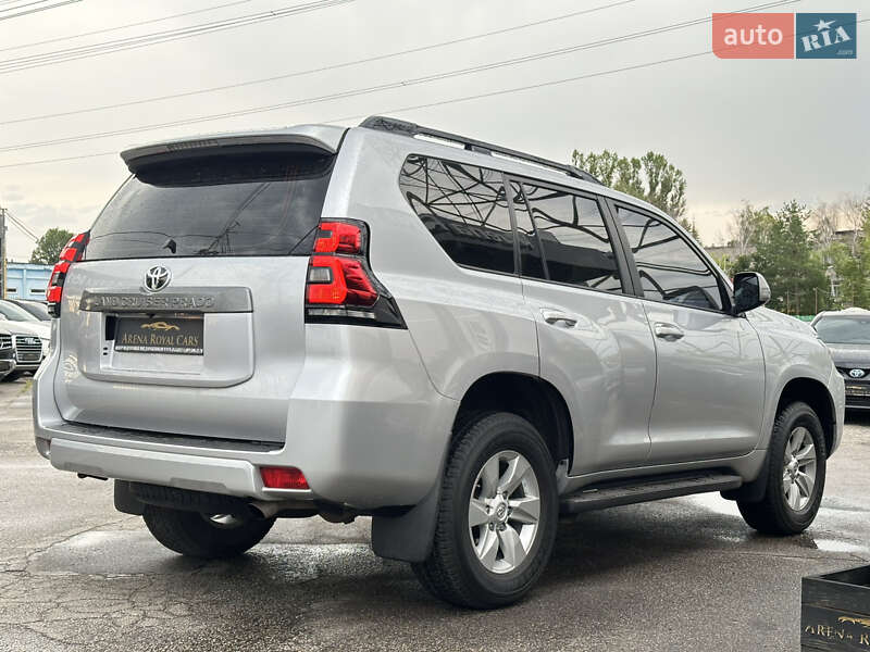 Внедорожник / Кроссовер Toyota Land Cruiser Prado 2019 в Харькове фото 10 Внедорожник / Кроссовер Toyota Land Cruiser Prado 2019 в Харькове