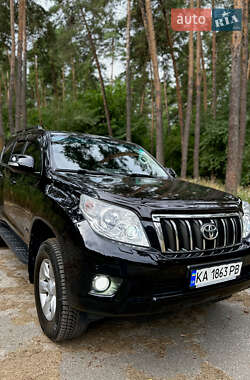 Позашляховик / Кросовер Toyota Land Cruiser Prado 2012 в 