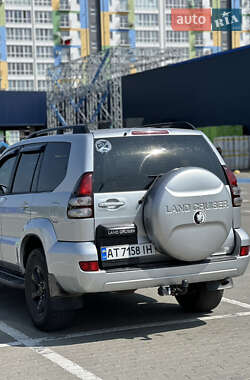 Внедорожник / Кроссовер Toyota Land Cruiser Prado 2004 в 