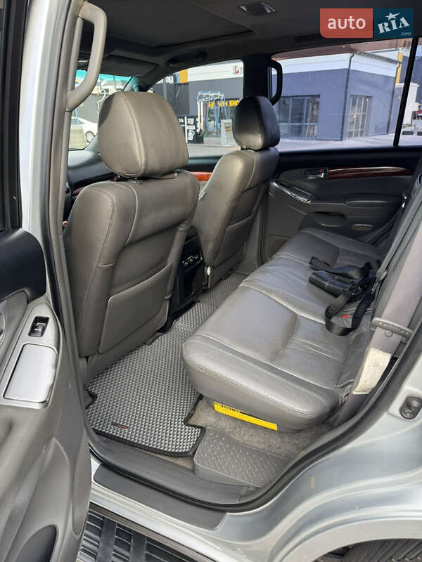 Внедорожник / Кроссовер Toyota Land Cruiser Prado 2007 в Киеве