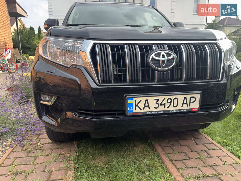 Позашляховик / Кросовер Toyota Land Cruiser Prado 2020 в Києві
