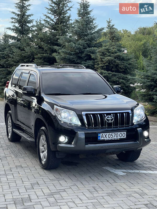 Внедорожник / Кроссовер Toyota Land Cruiser Prado 2011 в Харькове фото 6 Внедорожник / Кроссовер Toyota Land Cruiser Prado 2011 в Харькове