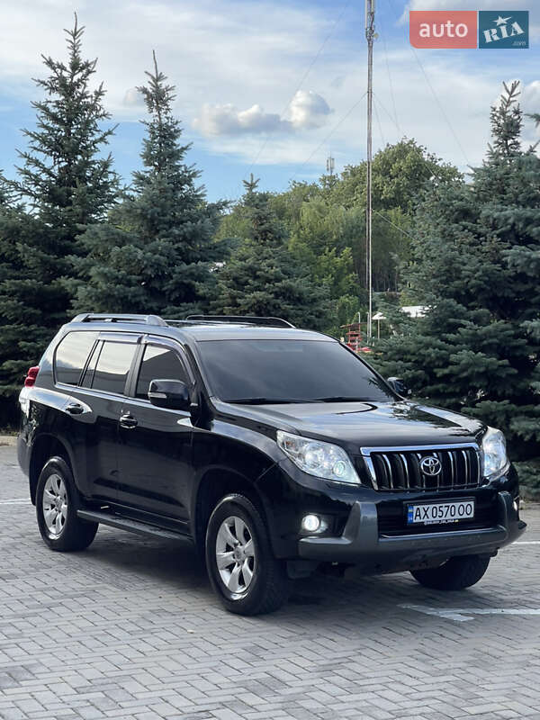 Внедорожник / Кроссовер Toyota Land Cruiser Prado 2011 в Харькове фото 13 Внедорожник / Кроссовер Toyota Land Cruiser Prado 2011 в Харькове