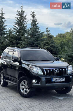 Внедорожник / Кроссовер Toyota Land Cruiser Prado 2011 в 