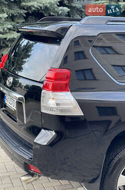 Внедорожник / Кроссовер Toyota Land Cruiser Prado 2011 в 
