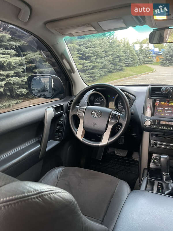 Внедорожник / Кроссовер Toyota Land Cruiser Prado 2011 в Харькове фото 140 Внедорожник / Кроссовер Toyota Land Cruiser Prado 2011 в Харькове
