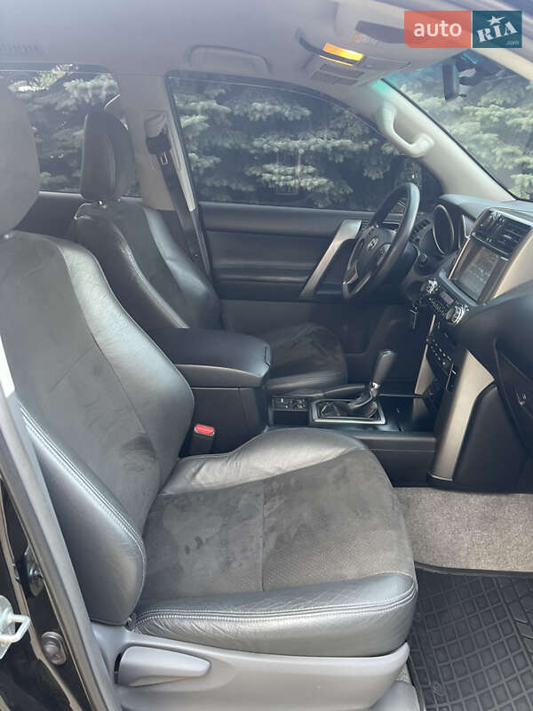 Внедорожник / Кроссовер Toyota Land Cruiser Prado 2011 в Харькове фото 147 Внедорожник / Кроссовер Toyota Land Cruiser Prado 2011 в Харькове