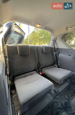 Внедорожник / Кроссовер Toyota Land Cruiser Prado 2011 в 