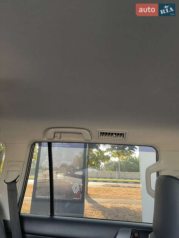 Внедорожник / Кроссовер Toyota Land Cruiser Prado 2011 в Харькове фото 189 Внедорожник / Кроссовер Toyota Land Cruiser Prado 2011 в Харькове