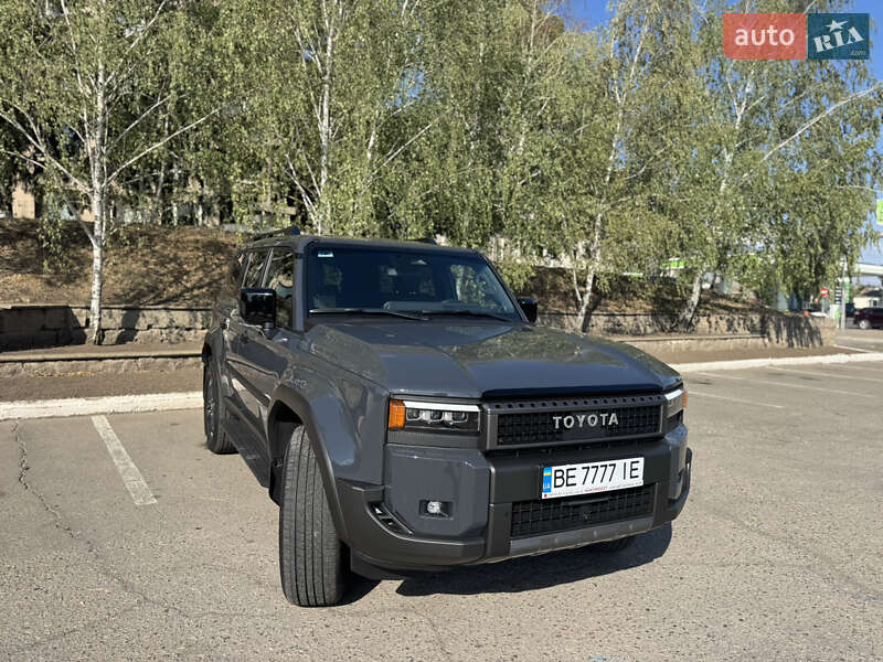 Toyota Land Cruiser Prado 2024