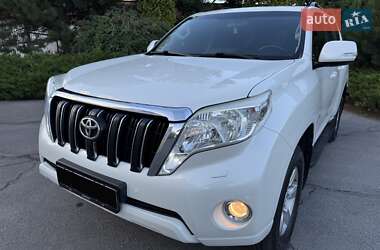 Внедорожник / Кроссовер Toyota Land Cruiser Prado 2014 в 