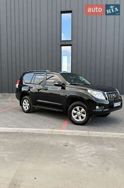 Внедорожник / Кроссовер Toyota Land Cruiser Prado 2013 в 