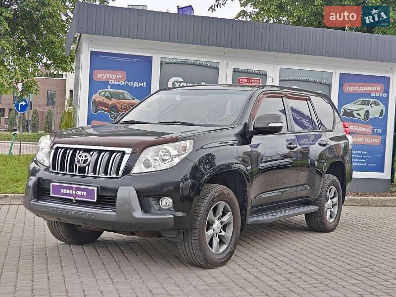 Toyota Land Cruiser Prado 2010