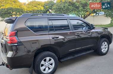 Внедорожник / Кроссовер Toyota Land Cruiser Prado 2019 в Сумах